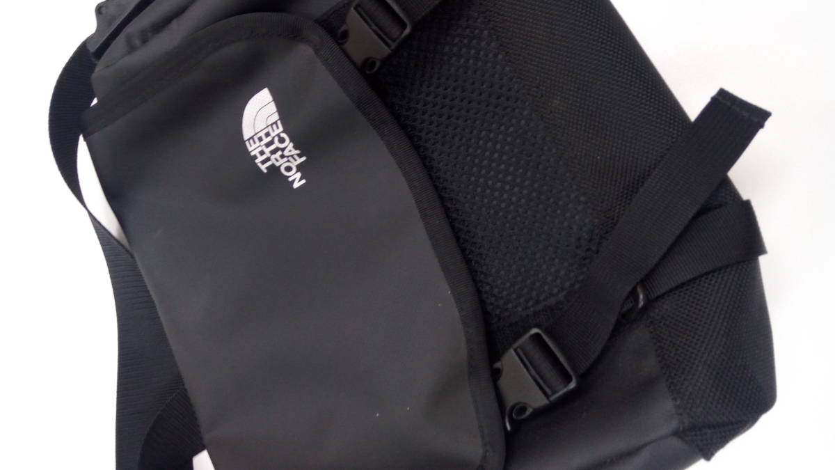 新品未使用品 THE NORTH FACE ノースフェイス メッセンジャーバッグ 