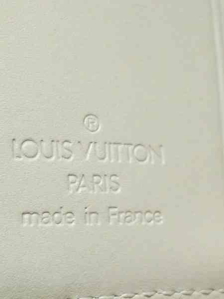 ルイヴィトン LOUIS VUITTON 財布 2つ折り財布 パテントレザー（モノグラムの型押し）・レザー ソフトベージュ M91015 ブルーム BJ1012