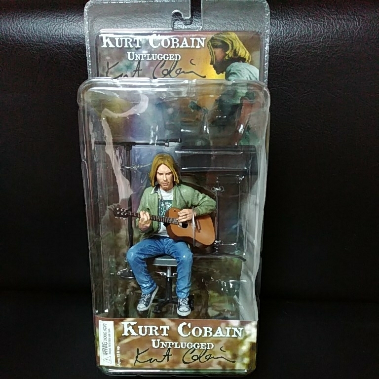 NECA社　カート　コバーン　アンプラグド　フィギュア　ニルバーナ　KURT COBAIN ネカ　アクションフィギュア