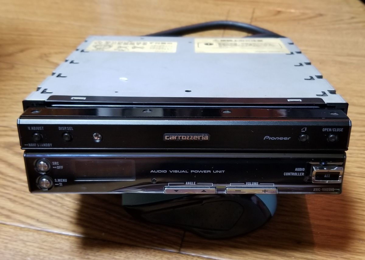 動作品 AVIC-VH099G モニターのみ スライドギア交換品
