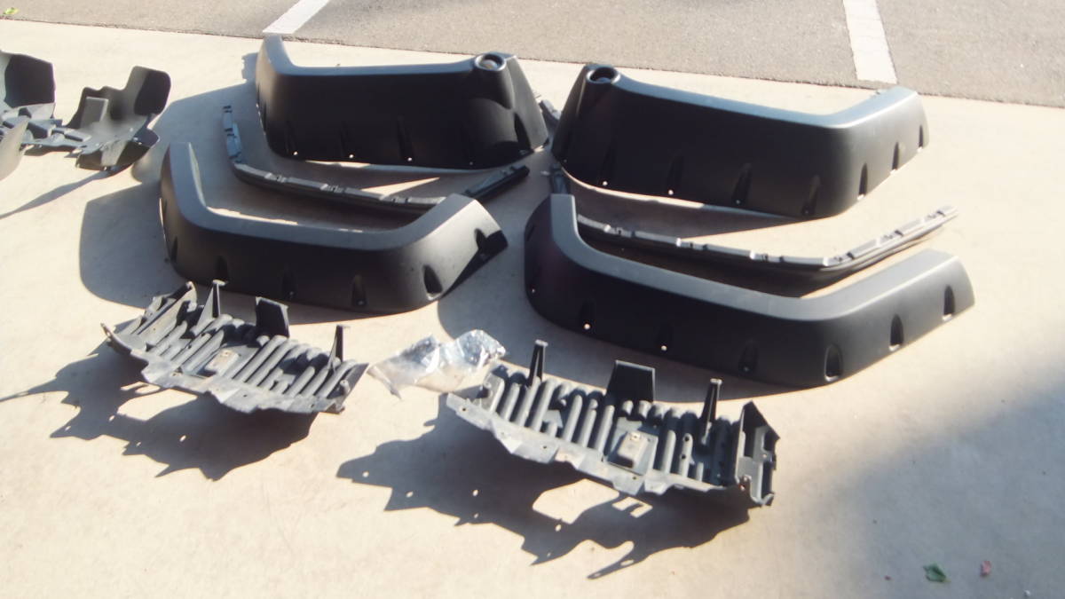 ポケットスタイル 50mmワイド オーバーフェンダー バーフェン JKラングラー Jeep 4ドア用