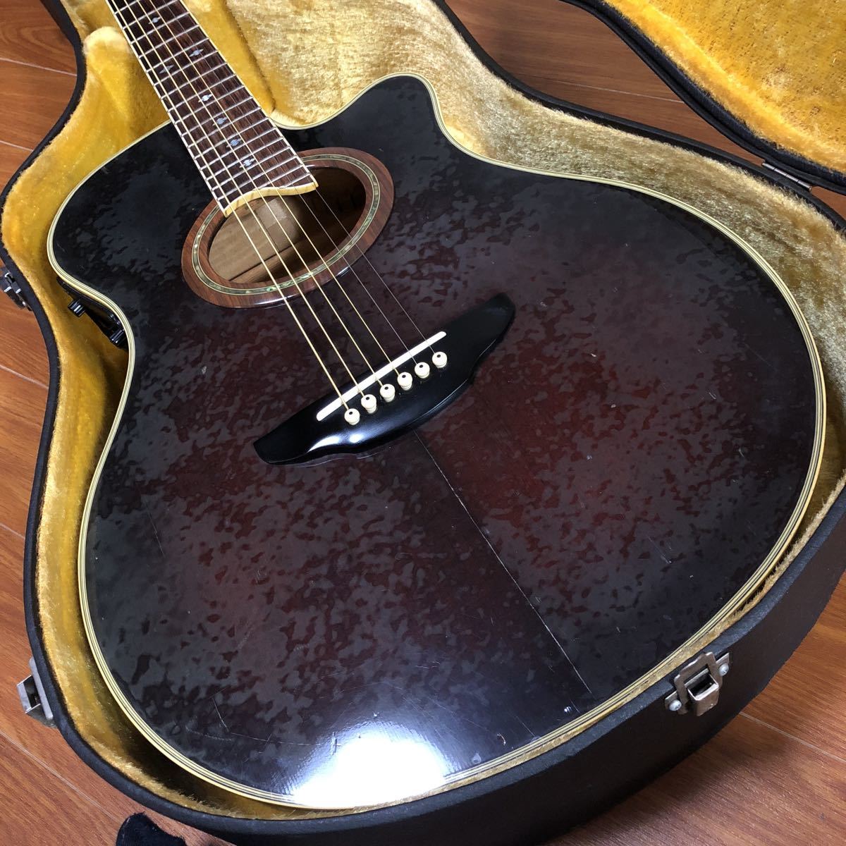 ☆YAMAHA☆APX-10A レッドバースト 現状品 塗装白濁有り エレアコ 