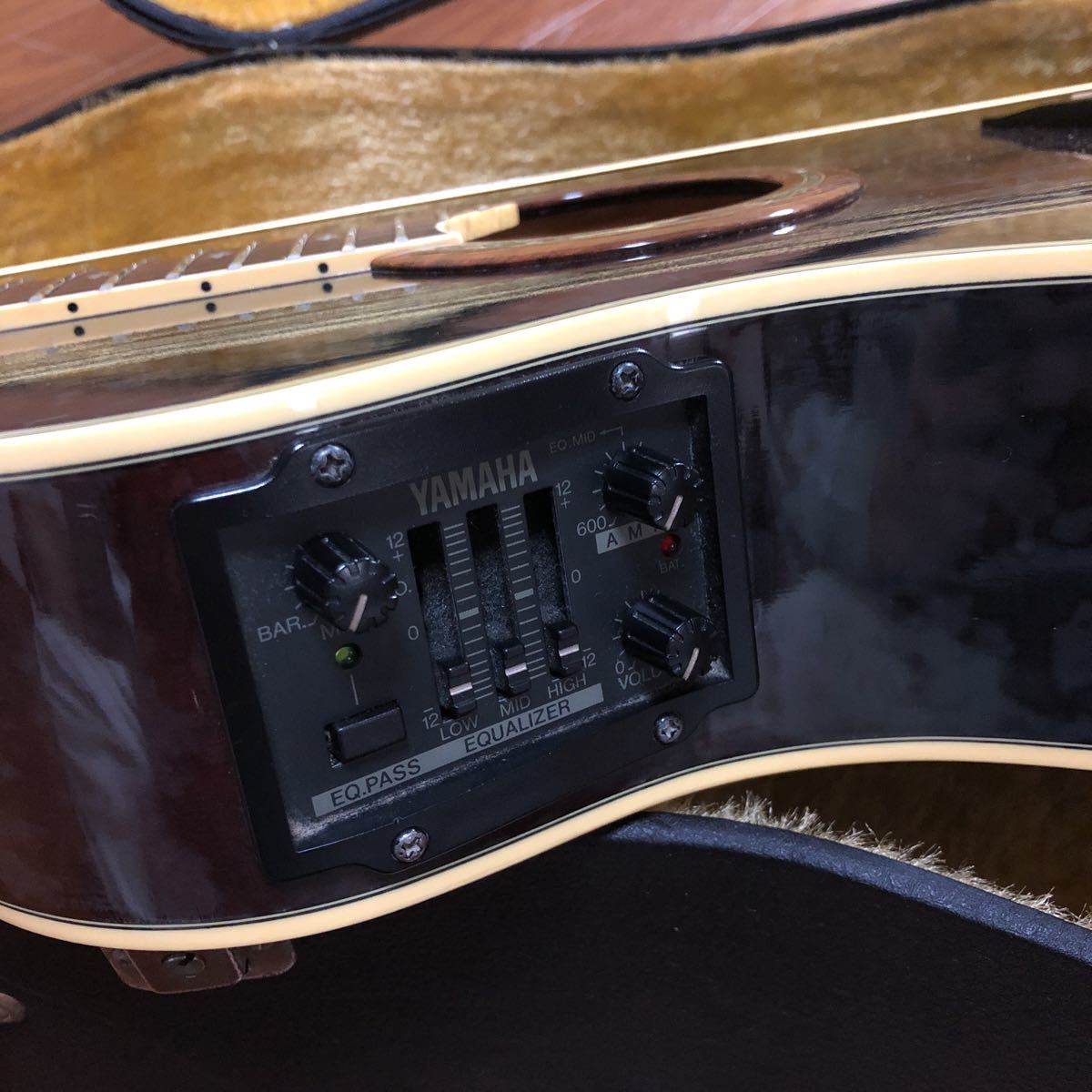 ☆YAMAHA☆APX-10A レッドバースト 現状品 塗装白濁有り エレアコ 
