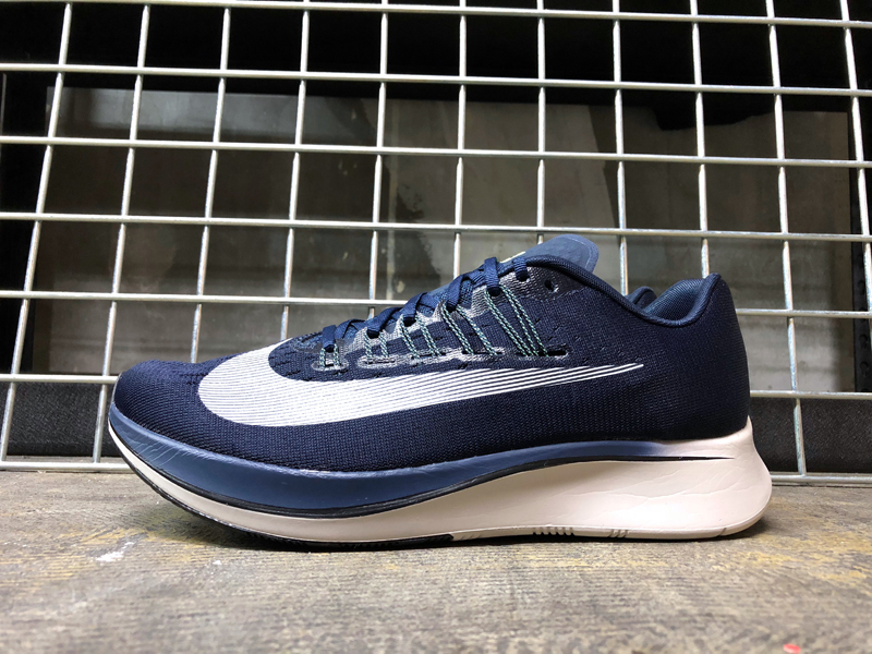 即完売 NIKE ZOOM FLY Obsidian/White ナイキ ズームフライ 