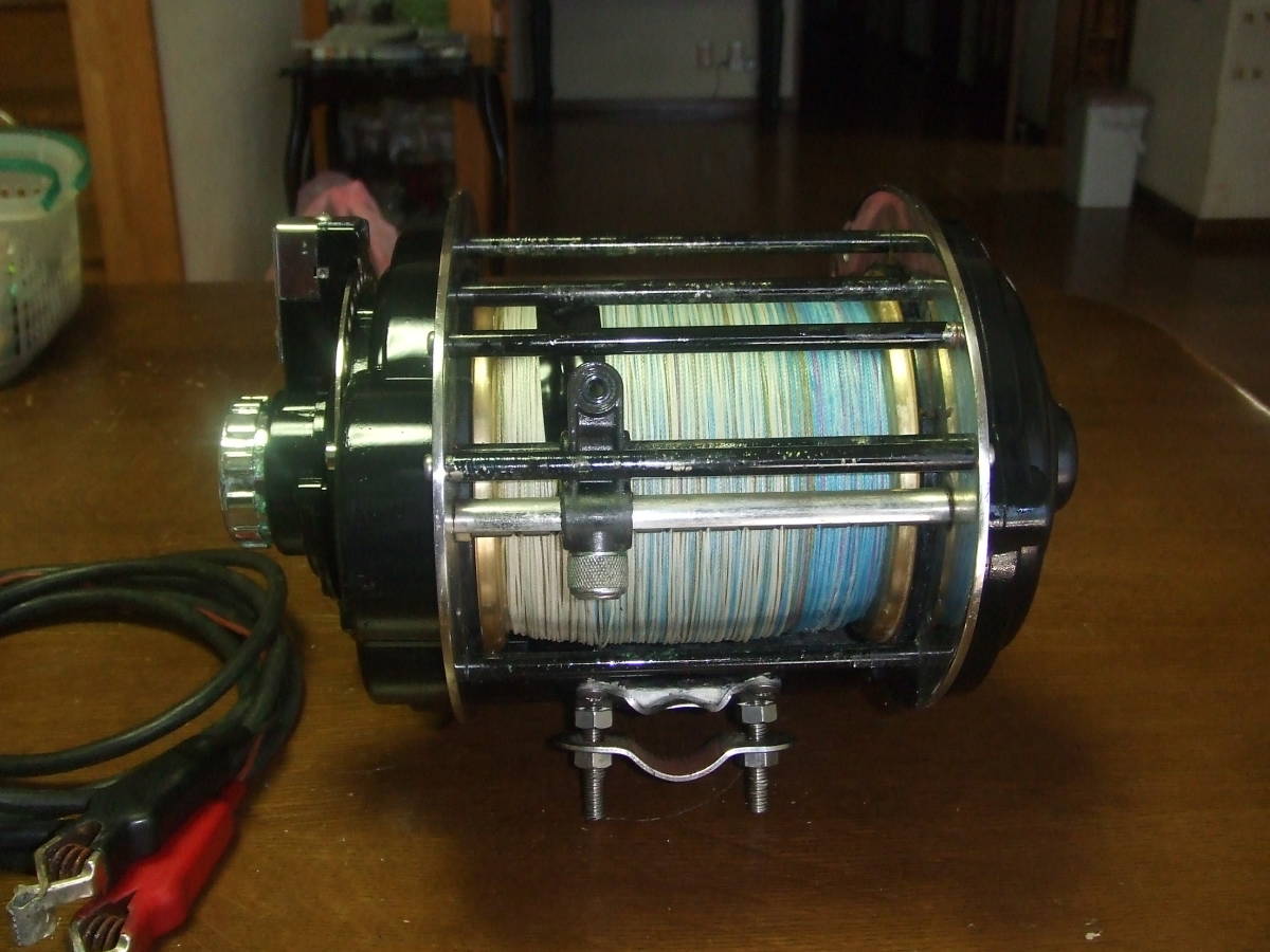 ミヤ エポック1000 コマンド11 大型リール 12V フィッシング