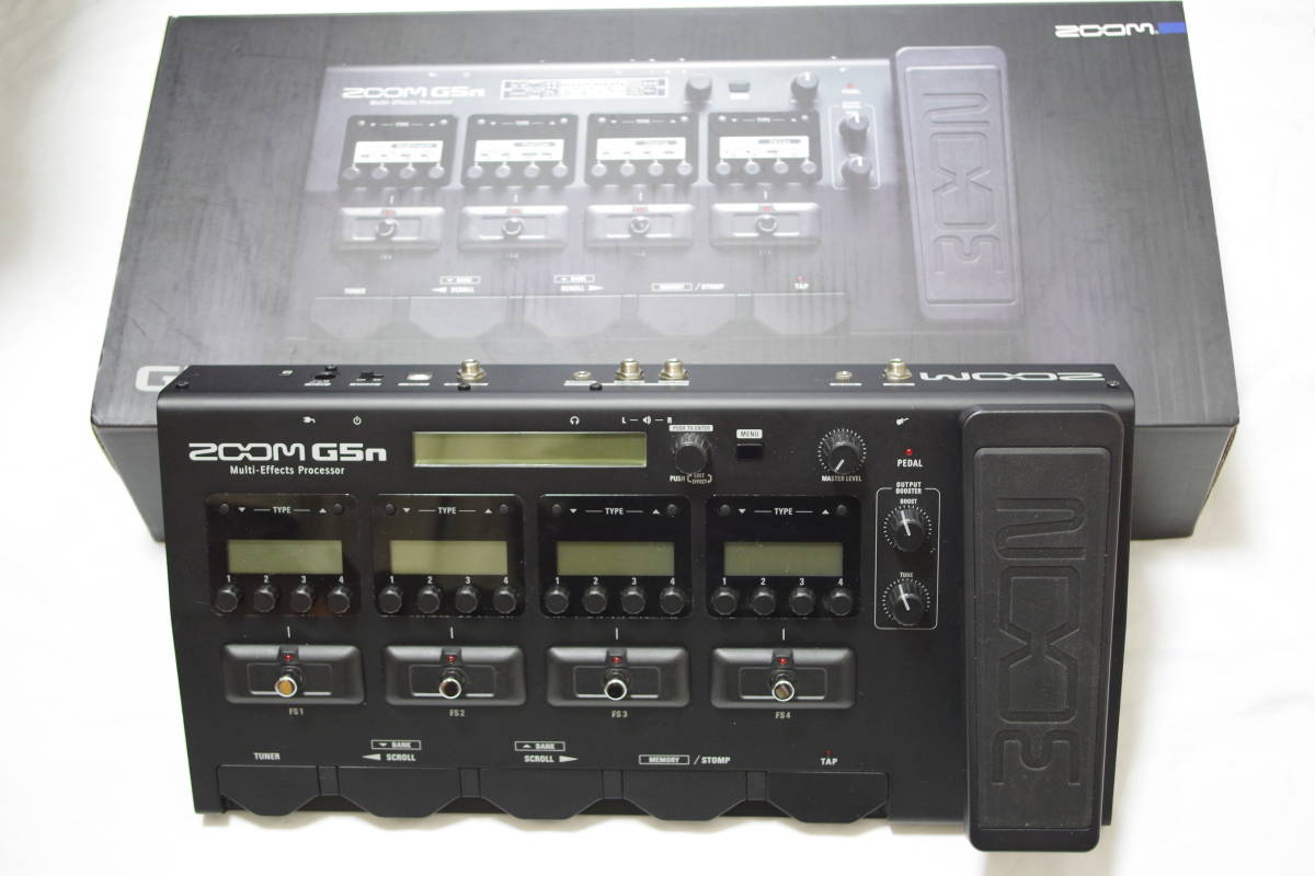 ZOOM G5n ギターマルチエフェクター - 公式 キャリングケース付 中古品 