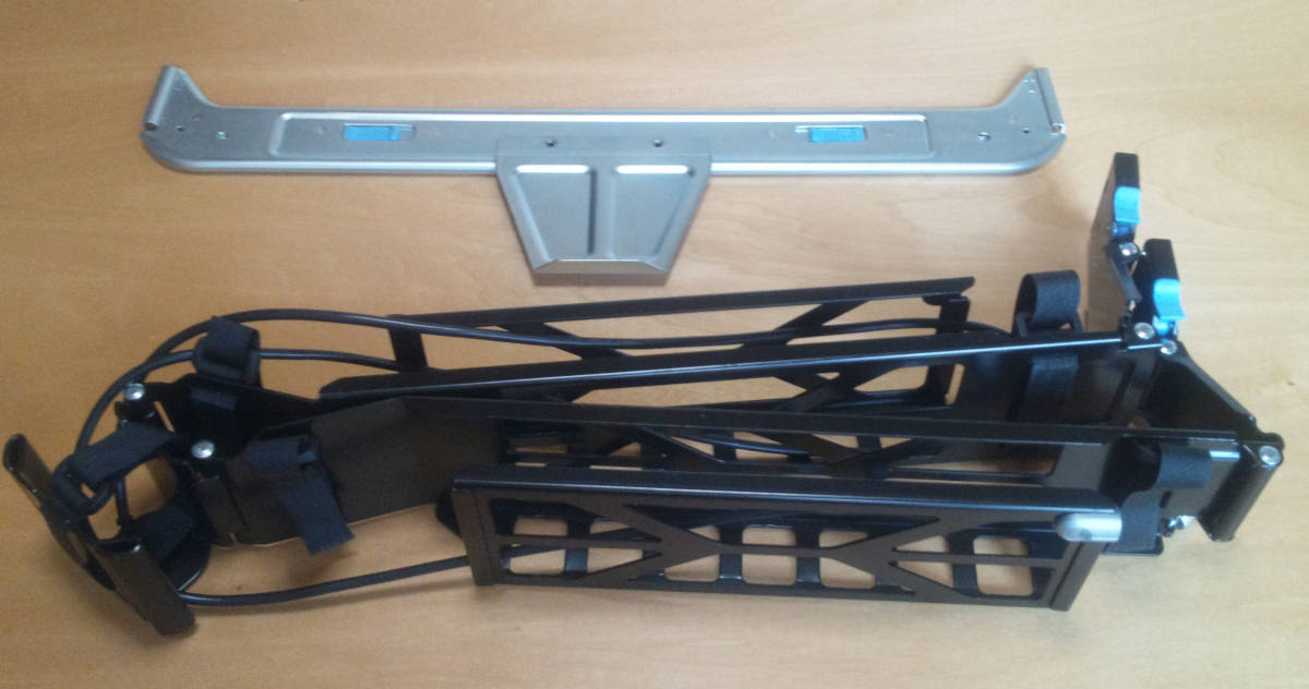 dell t590p poweredge r510 r515 r520 r720 r720xd r820... Dell PowerEdge R510 R520 R720 R720XD R820 ケーブルマネージメントアーム ラックマウントレール ...