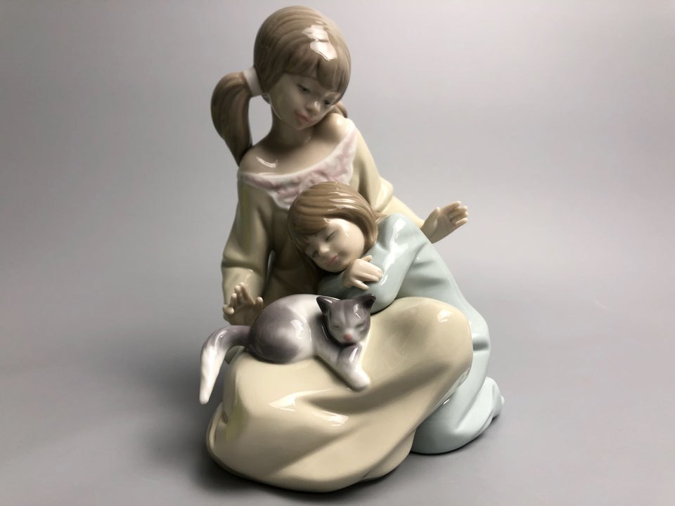 K092712 絶版 LLADRO/リヤドロ 1534 「リトルシスター」 少女 猫 姉妹