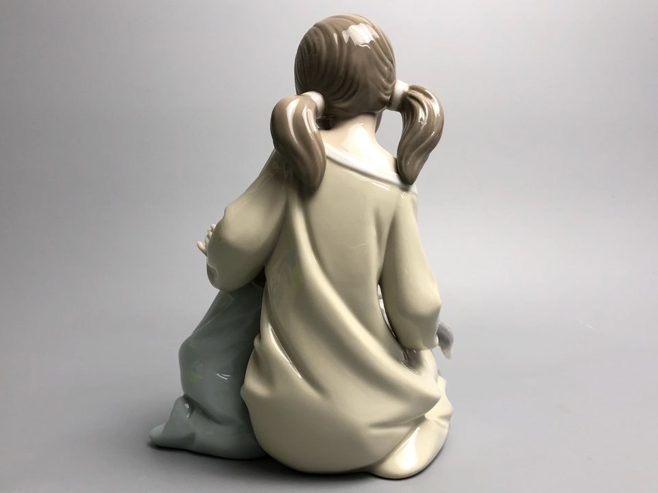K092712 絶版 LLADRO/リヤドロ 1534 「リトルシスター」 少女 猫 姉妹