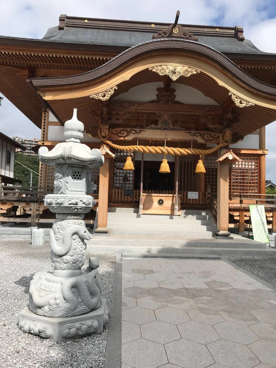 一点限り 岩国 白蛇神社 天然記念物 白蛇様 衣 抜け殻 金運アップ 開運 神社 宝くじ 岩国白蛇神社 白蛇 しろへび 長財布 小銭入れあり 売買されたオークション情報 Yahooの商品情報をアーカイブ公開 オークファン Aucfan Com