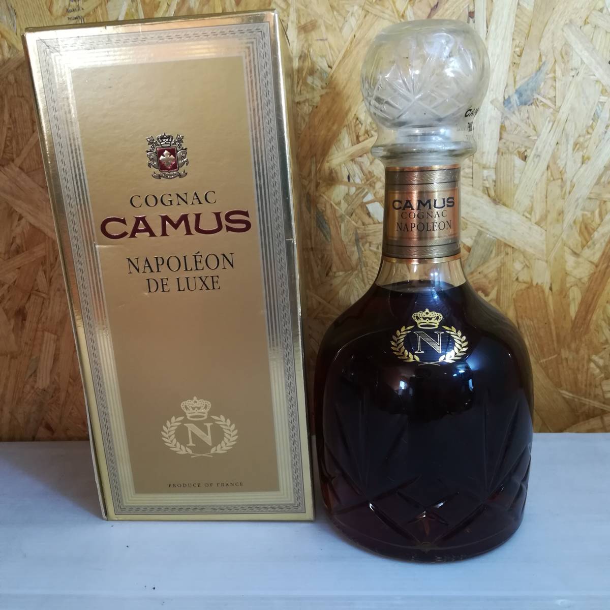 CAMUS カミュ ナポレオン デラックス NAPOLEON 古酒 デキャンタ 