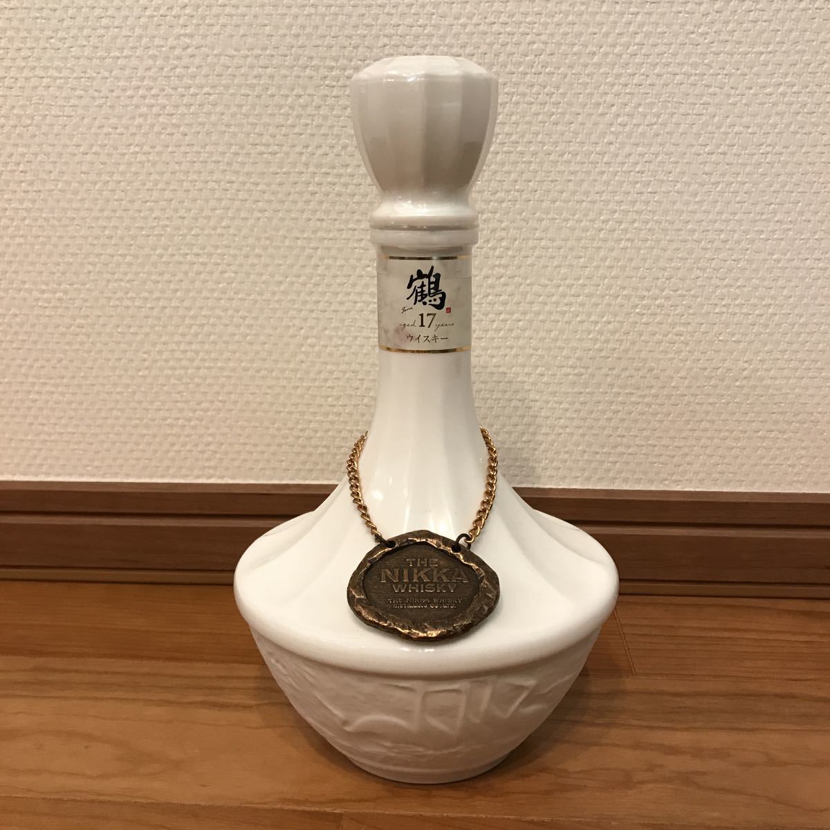 鶴 17年 陶器 1本