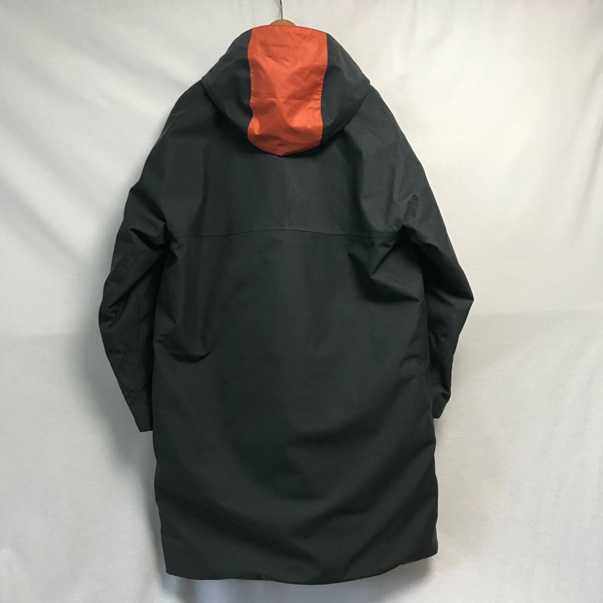 本物保証，人気 Mountain Hard wear HMW&times;N.HOOLYWOOD マウンテンハードウェア&times;エヌハリウッド City Dwellers Long Down Coat ロングダウンコート 38 M(コート)｜売買されたオークション情報、yahooの商品情報をアーカイ 男性用
