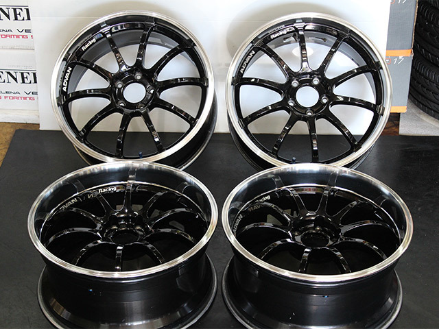 ヨコハマ　アドバンレーシング　ADVAN Racing RS-D　19インチ