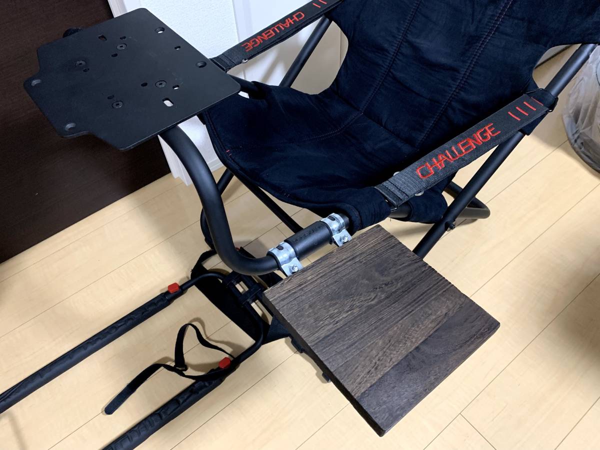 Playseat PLAYSEAT Challenge - レーシングコックピット Black 