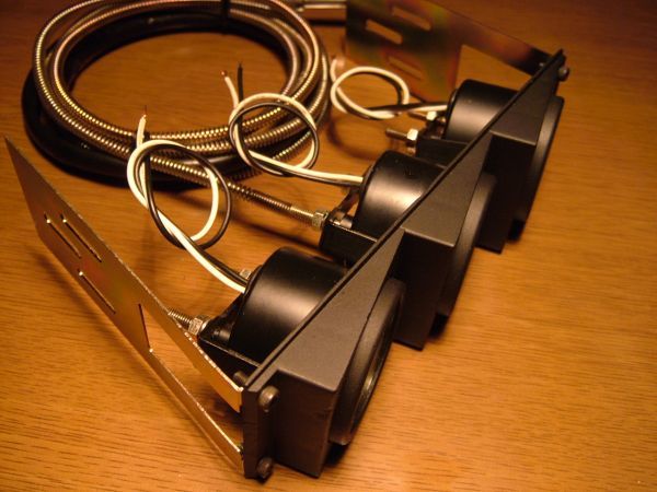 【動作品】大森(オオモリ）機械式3連メーター 45Φ 油圧.油温.ブースト計 ■■ 1DINパネル付属 ■■