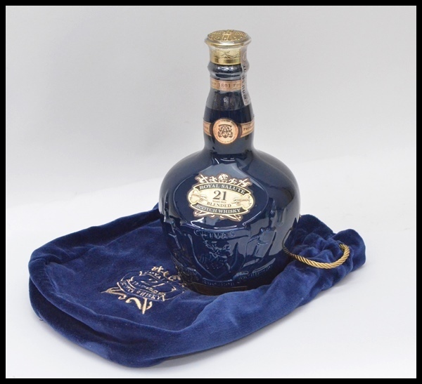 【未開栓】 SALUTE ロイヤルサルート 21年 青陶器 1085g 21年 ロイヤルサルート SALUTE 未開栓 陶器ボトル 未開栓ROYAL ROYAL