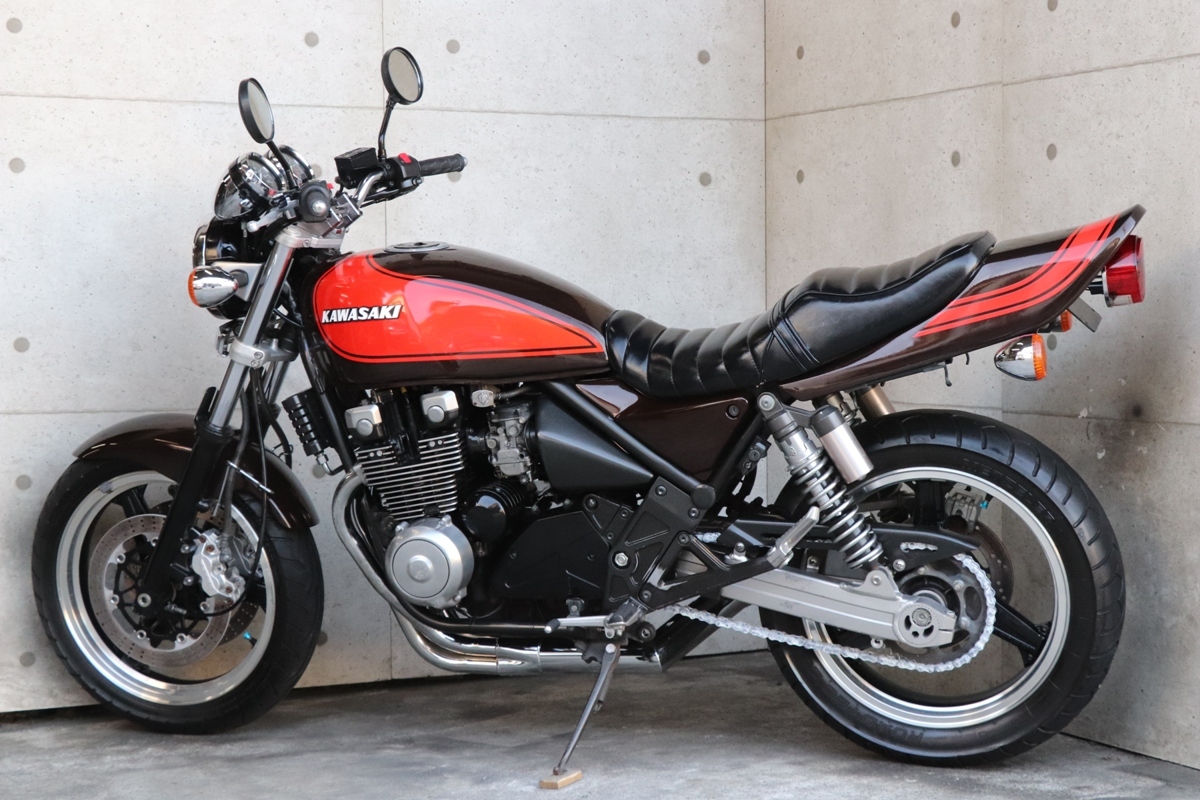 横浜 Kawasaki ゼファー400χ 2008年モデル G8F Z2火の玉 ファイナル