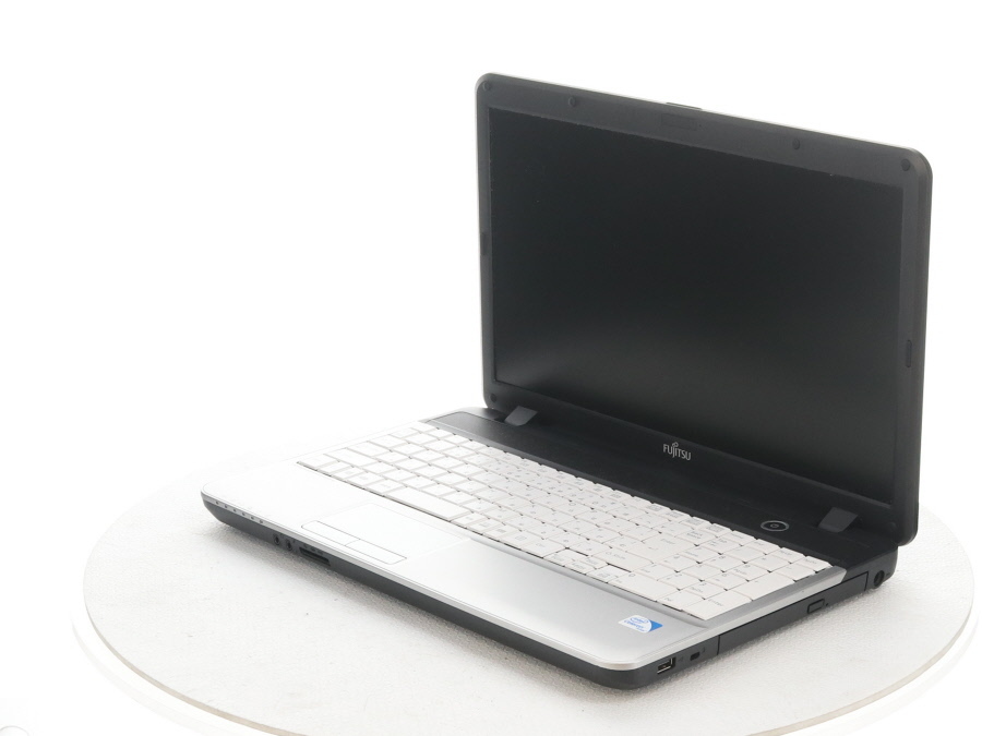 FUJITSU FMVXNEVQ2Z LIFEBOOK A512/FX Celeron B730 1.80GHz 2GB 320GB 