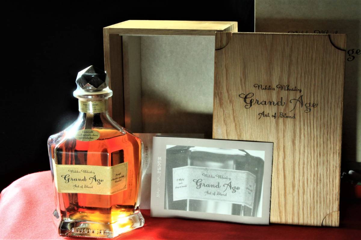 nikka【未開栓】ニッカ グランドエイジ 木箱入り～平成30年間を静かに 