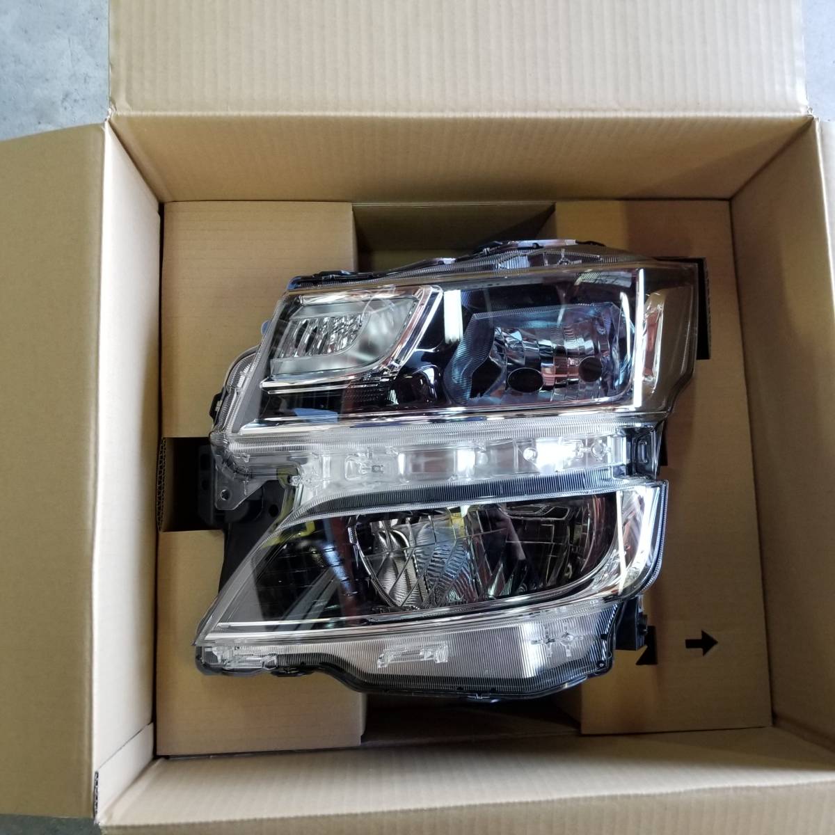 ワゴンR MH55 左ヘッドライト LED ワゴンR MH55S MH95S 左ヘッドライト