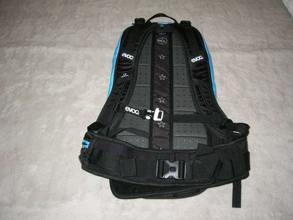 バックパック evoc EVOC イーボック | イーボック(evoc) CC 0 バック 約41～45cm 背面長 自転車 ブラック (イーボック) リュック・バッグ 8L