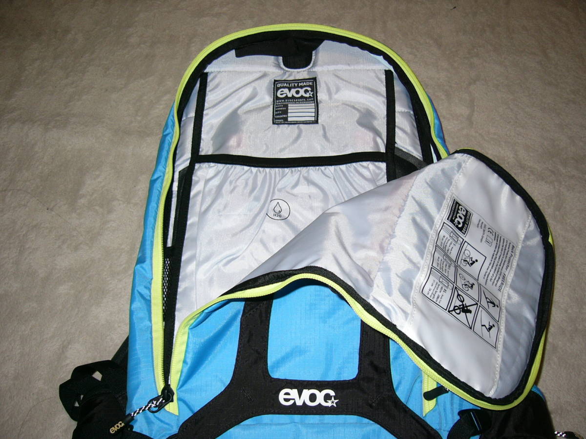 バックパック evoc EVOC イーボック | イーボック(evoc) CC 0 バック 約41～45cm 背面長 自転車 ブラック (イーボック) リュック・バッグ 8L