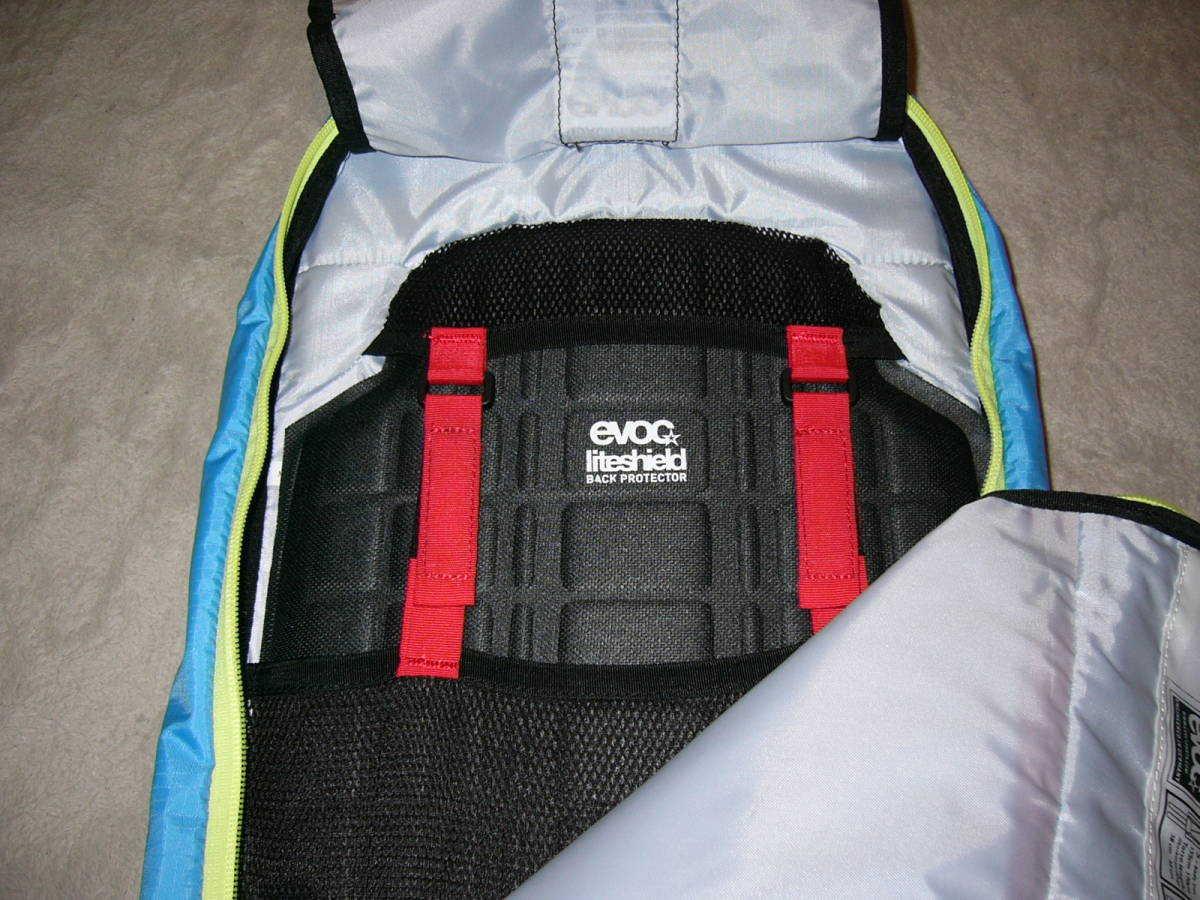 バックパック evoc EVOC イーボック | イーボック(evoc) CC 0 バック 約41～45cm 背面長 自転車 ブラック (イーボック) リュック・バッグ 8L