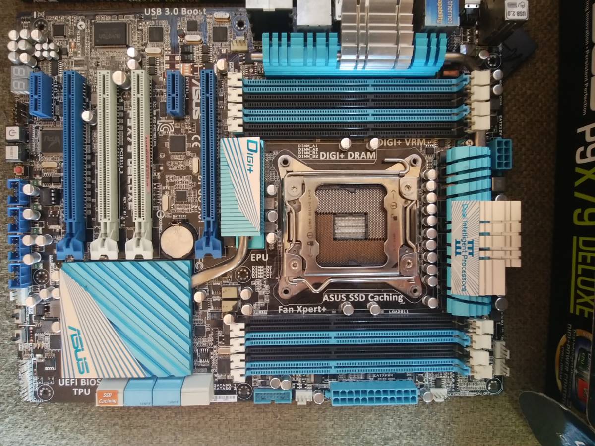 ASUS P9X79 Deluxe ジャンク x79ジャンクまとめ P9X79 DELUXE ⁄ X9SRA
