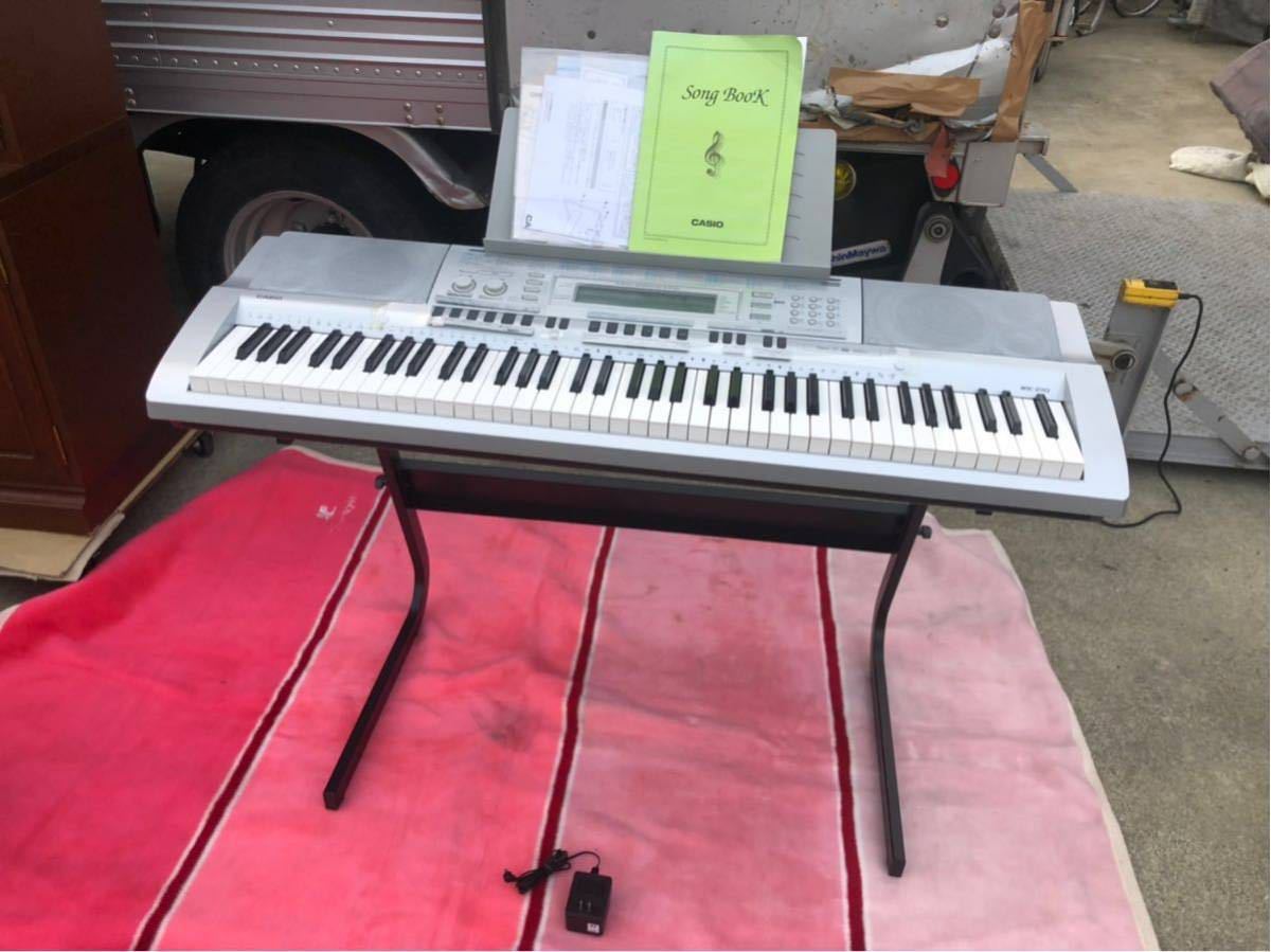 CASIO WK-210 電子ピアノ / 電子キーボードイヤホンプラグ付き CASIO WK-210 電子ピアノ / 電子キーボードイヤホンプラグ付き CASIO