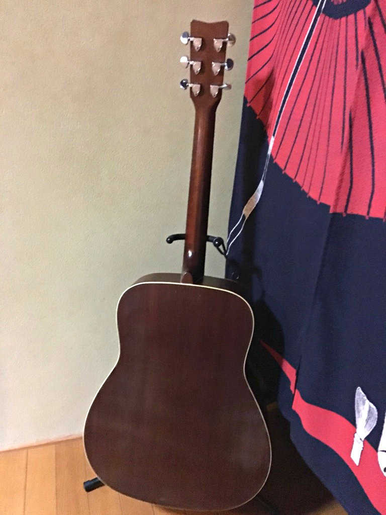 即決 送料無料 〈到着後すぐ弾けます〉調整済み 弾きやすい アコギ ビギナー 弾き語り YAMAHA ヤマハ ケース付き (アウトドア / キャンプ)