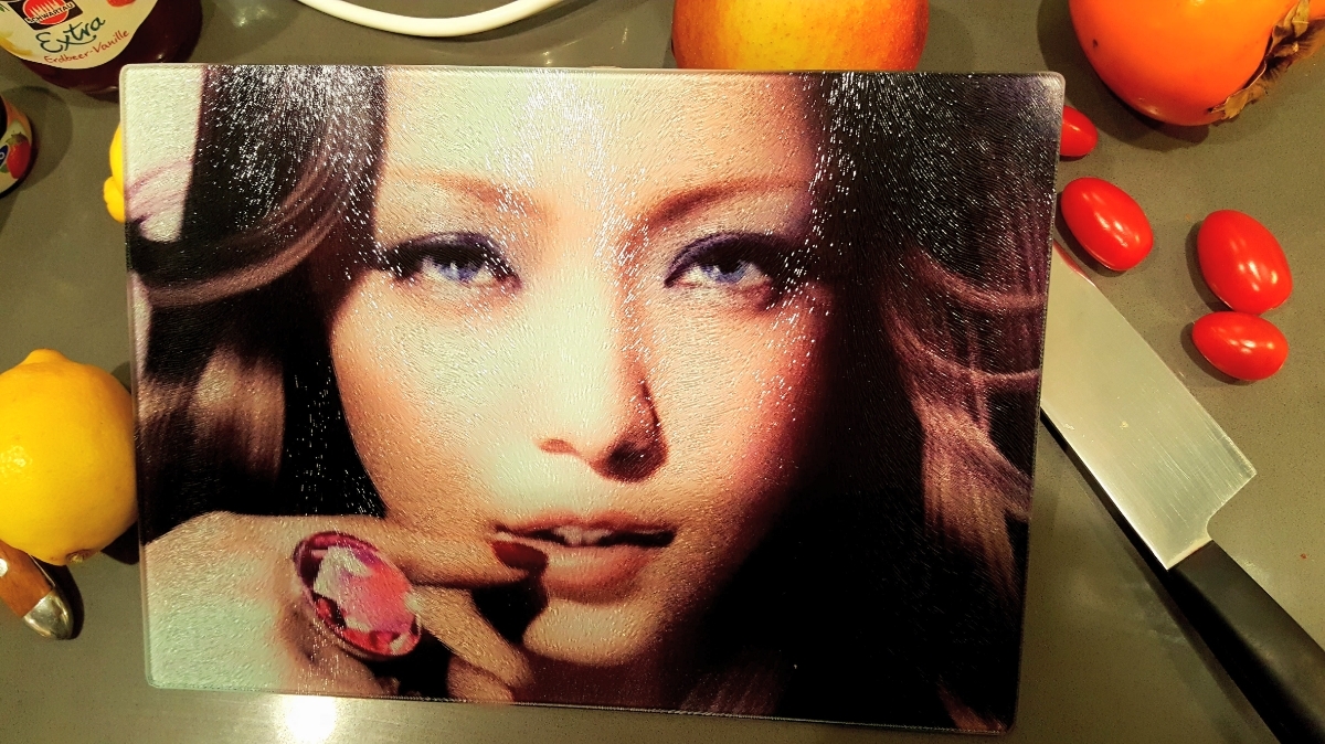 安室奈美恵 BEST FICTION まな板 非売品 オサレ カッティングボード