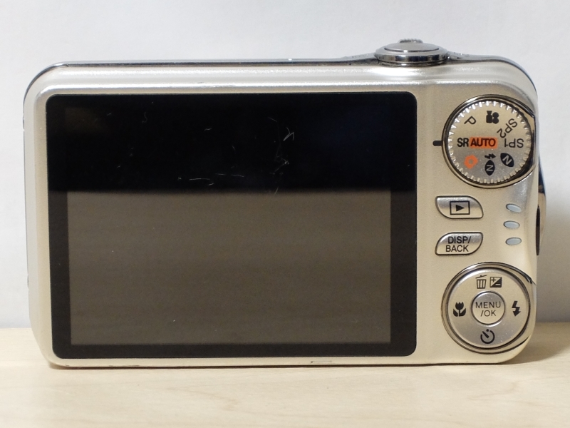 中古品◆FUJIFILM Finepix T300 (1400万画素/光学10倍)_3