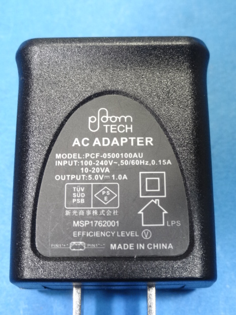 Ploom Tech Ac Adapter Pcf au プルームテック Acアダプタ タバコ Ucc 管引2 喫煙グッズ 売買されたオークション情報 Yahooの商品情報をアーカイブ公開 オークファン Aucfan Com