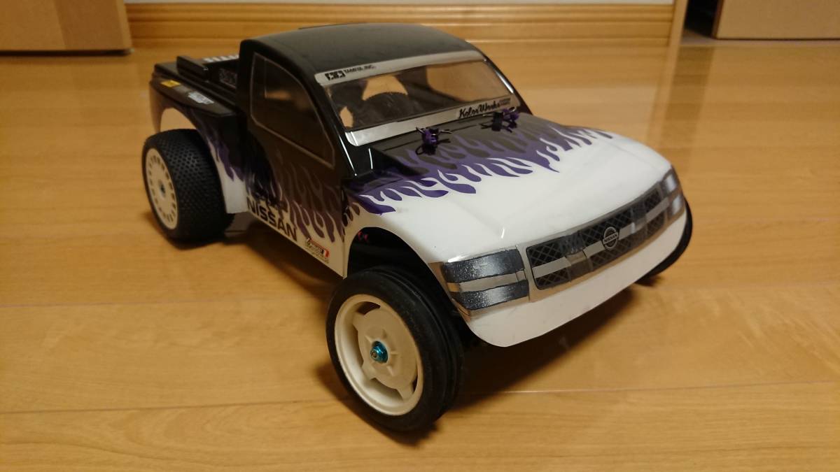 タミヤ DT02 タイタン フルオプション メカ付き、スペアパーツ多数_2