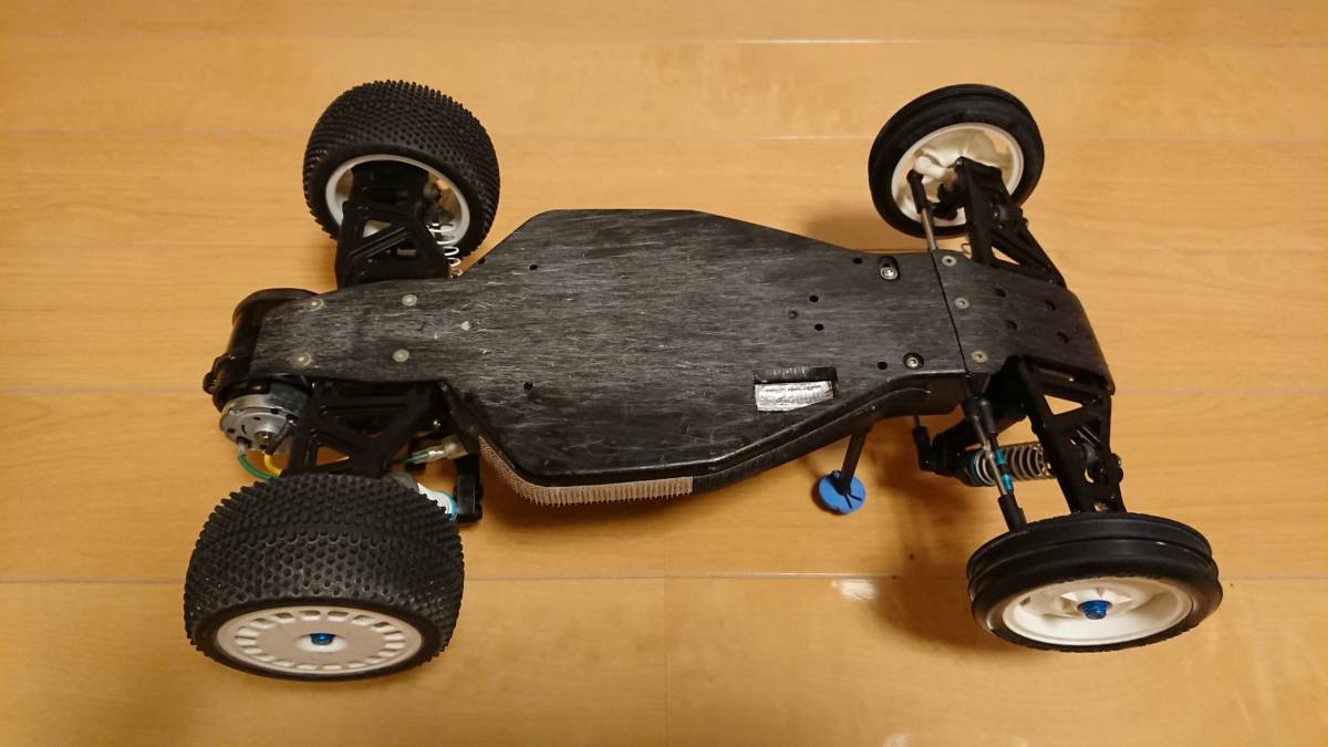 タミヤ DT02 タイタン フルオプション メカ付き、スペアパーツ多数_7