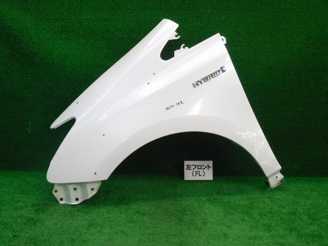 プリウスα ZVW41W 左フェンダーパネル 左フロントフェンダー 白パール 