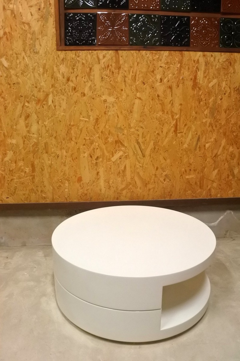 コントラクトベース ラウンドガラスローテーブル｜モダンスタイルのブラックフレーム｜LL ハーマンミラー リプロダクト ・ジェネリック家具のおすすめデザイナーズテーブル10選 回転式 アイコニックな emerson エマーソン ラウンドローテーブル 回転/デザイナーズ  ミッド ...