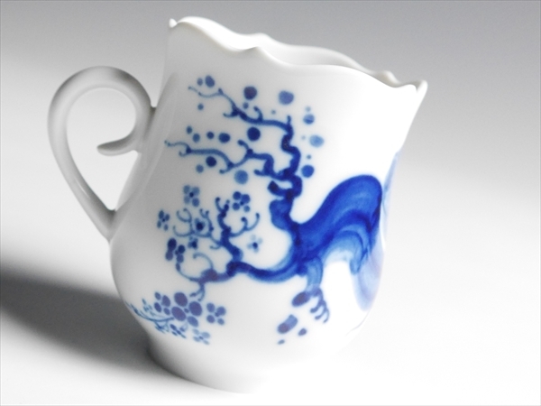 マイセン ブルーオーキッド 公式オンラインショップ マイセン（Meissen） ブルー トリオ コーヒーカップ＆ソーサー 824001&frasl;23582-ドイツの名窯 ティーカップ＆ソーサー 824001&frasl;23633-ドイツの名窯 コーヒーカップ&amp;ソーサー 0 ブルーオニオン ティーカップ 824001／23633 800101&frasl;824001&frasl;23582&frasl;4Ｃ-ドイツの名窯