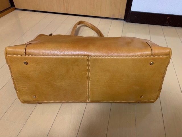 新品★定価44，100円★アニアリ aniary★トートバッグ★日本製★牛革★男女兼用 ユニセックス