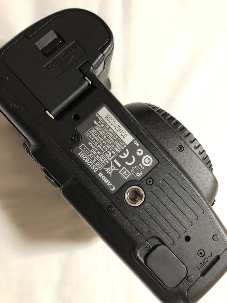 EOS Mark II 5D Canon ボディ シャッター回数約5500回以下 M1258-2P2