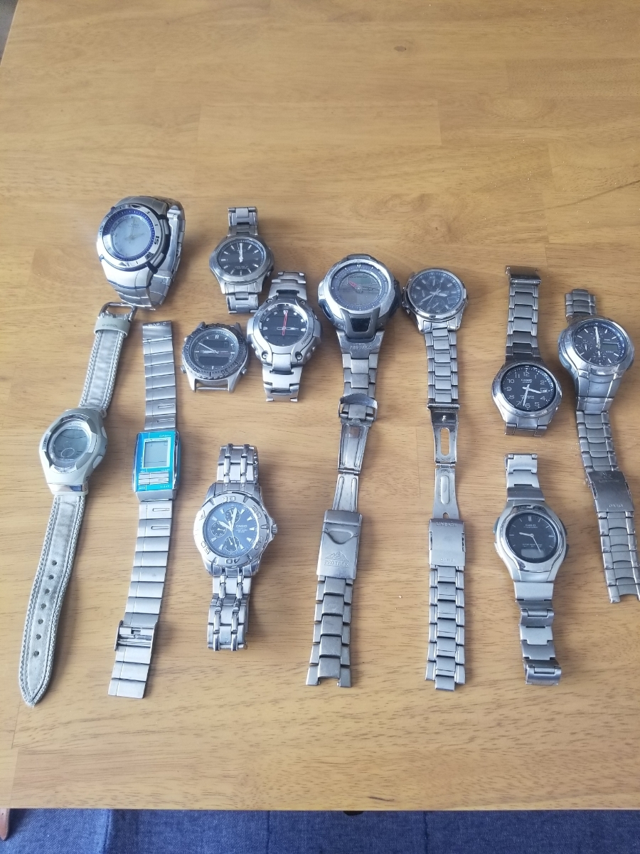 CASIO 腕時計 ジャンク12点セット カシオCASIO腕時計12本 ジャンク品 Gショック 【公式通販】