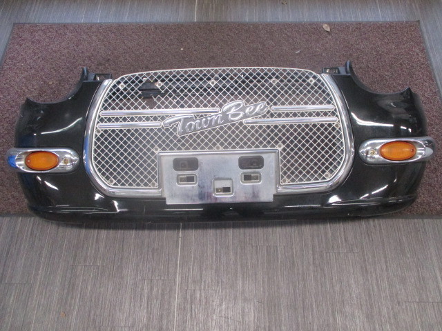 中古/特価★三菱純正ミニカタウンビー用フロントバンパー黒★MR338199/MR107849★X08 ブラック★Town Beeロゴ入りグリル付★即納