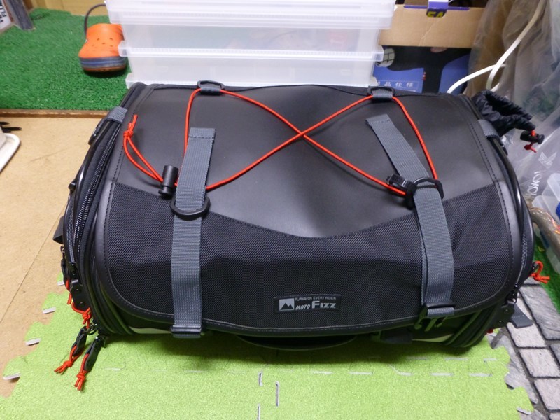 美品 MFK-233 タナックス MOTOFIZZ ミドルフィールド シートバッグ 