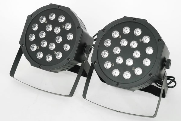 お買い得，2025 1W&times;18灯 RGB ミニPARライト LEDステージライト 舞台照明 DMX線付き 2台set(その他)｜売買されたオークション情報、yahooの商品情報をアーカイブ公開 - オークファン その他