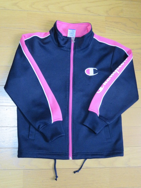 Champion チャンピオン 紺 ピンク 130 男の子 女の子 ジャージ トレーニングウエア 130 125 134cm 売買されたオークション情報 Yahooの商品情報をアーカイブ公開 オークファン Aucfan Com