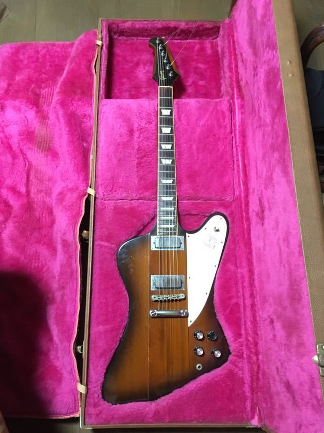 Gibson V 0 - ギブソン・ファイアーバード Vintage Guitar World