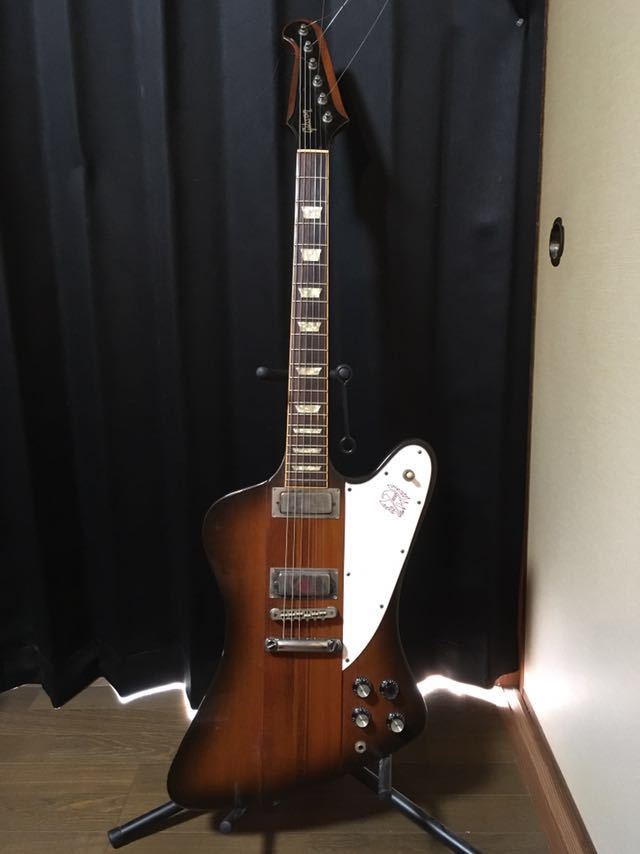 Gibson V 0 - ギブソン・ファイアーバード Vintage Guitar World