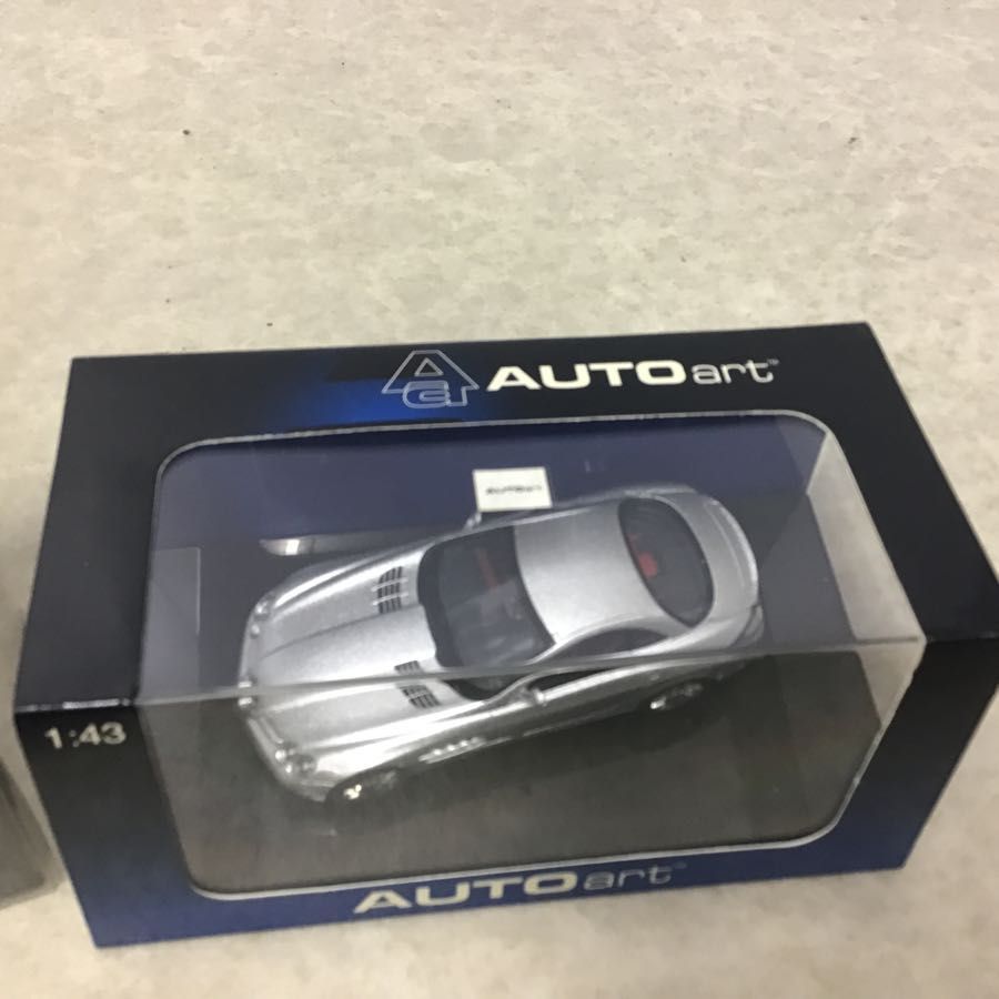 ミニチャンプス 他 1/43 ポルシェ 911 GT1 ストリート 1997 ポルシェ