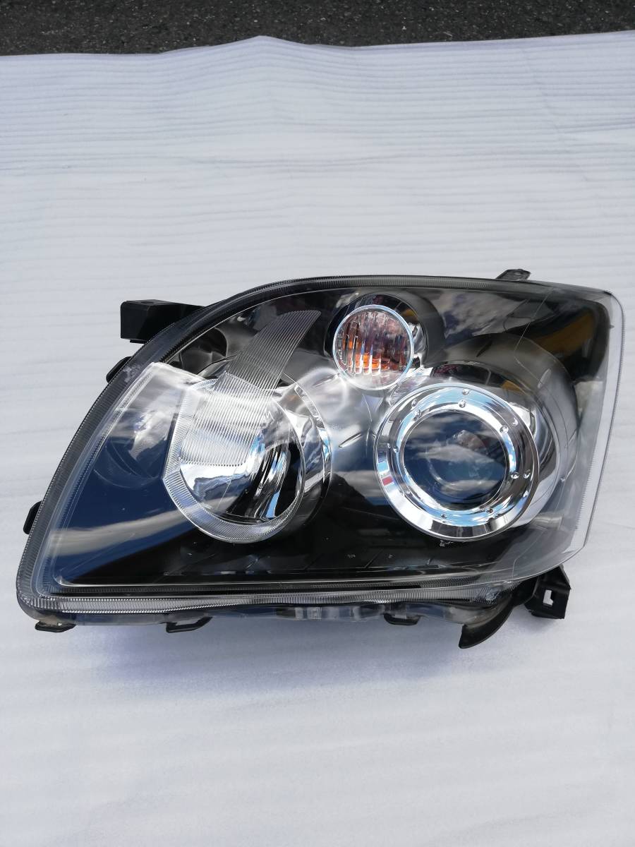 アベンシス CBA-AZT251W 左ヘッドライト H28 11月 2026年最新Yahoo